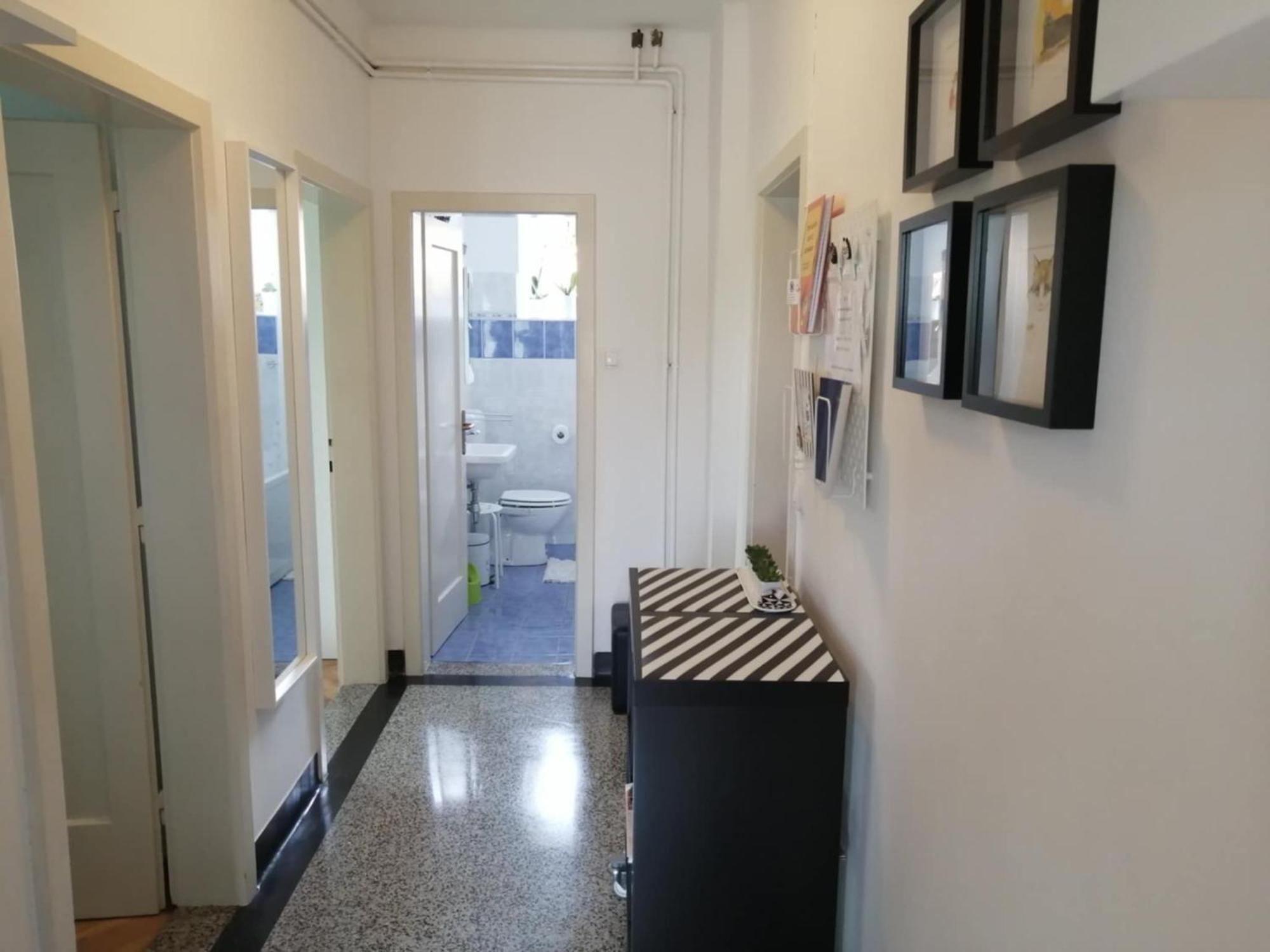 פוסטוינה City Center Blue Sky House מראה חיצוני תמונה